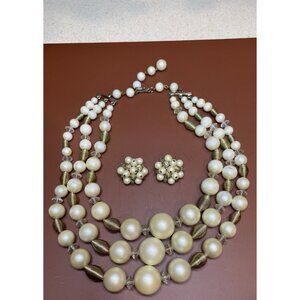 Vintage Laguna Clear Ivory Pearl  Necklace‎ Earring Set Classic Timeless